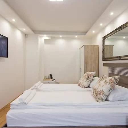 Herc Apartament *