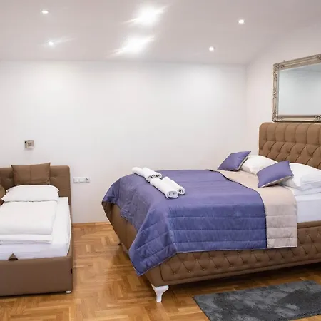 Apartament Herc *